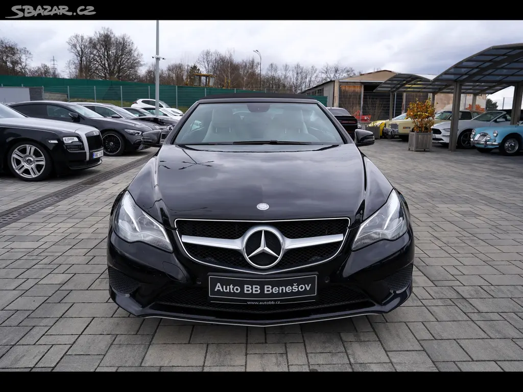 Mercedes-Benz Třídy E, 200 CGI/cabrio/Avangarde/kůže